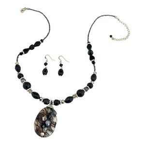 New Boutique Necklace & Earring Set Swirled Art Glass Pendant Black Beads 5K